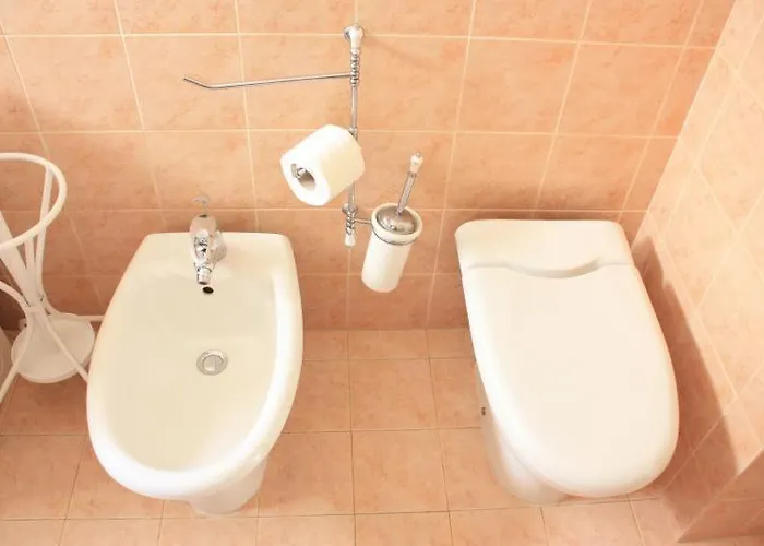 Appartement At Colosseo With Terrace Overlooking The Garden By Lyon *